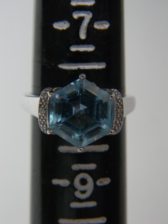 Bague en argent sterling avec topaze bleue et diamants Taille