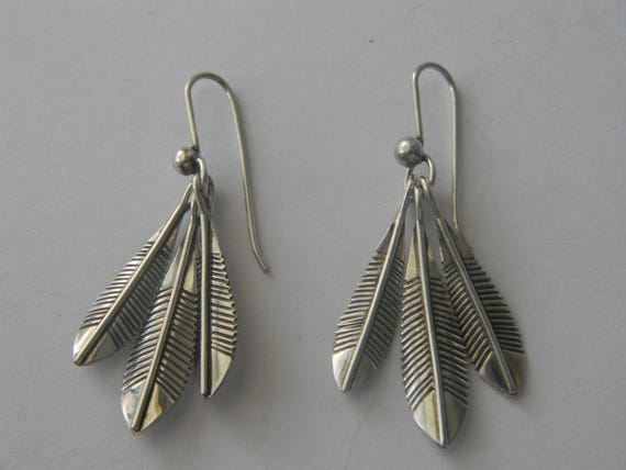 Sterling Silver Solid Weld 3 Feather Dangle Earri… - image 1