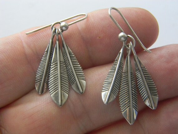 Sterling Silver Solid Weld 3 Feather Dangle Earri… - image 5