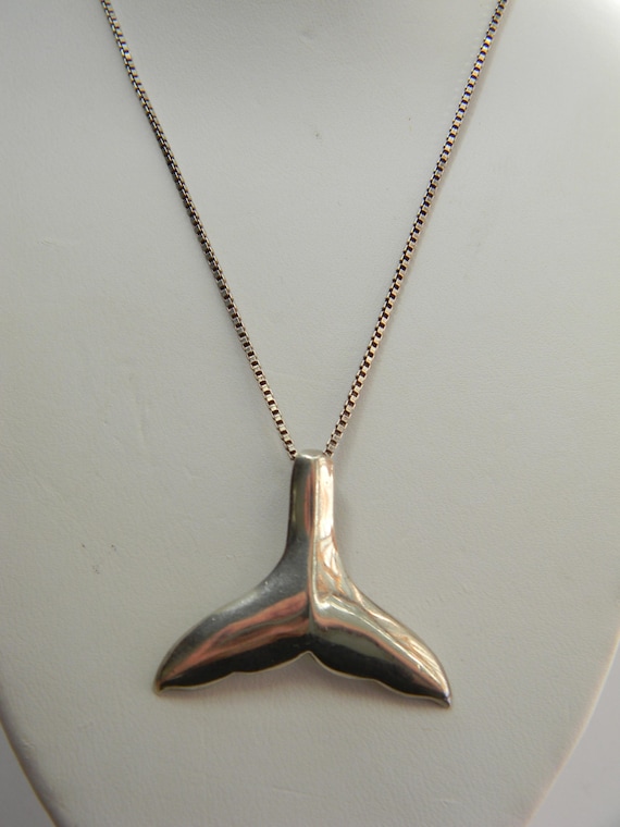 Vintage 925 Solid Sterling Silver Medium Whale Ta… - image 1