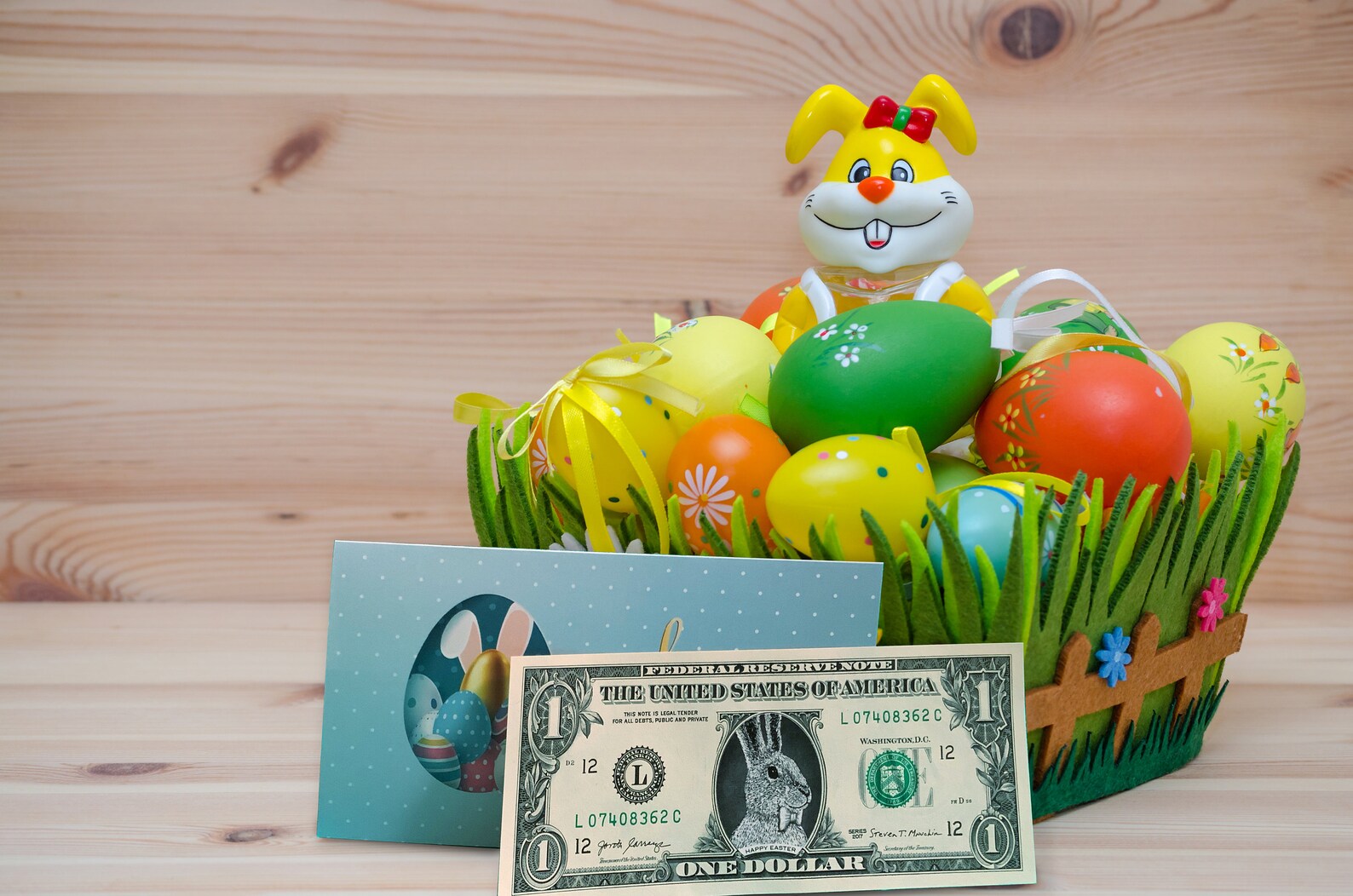 The Official Easter Bunny Dollar Bill. Real 1.0 USD. Each Bill Comes ...