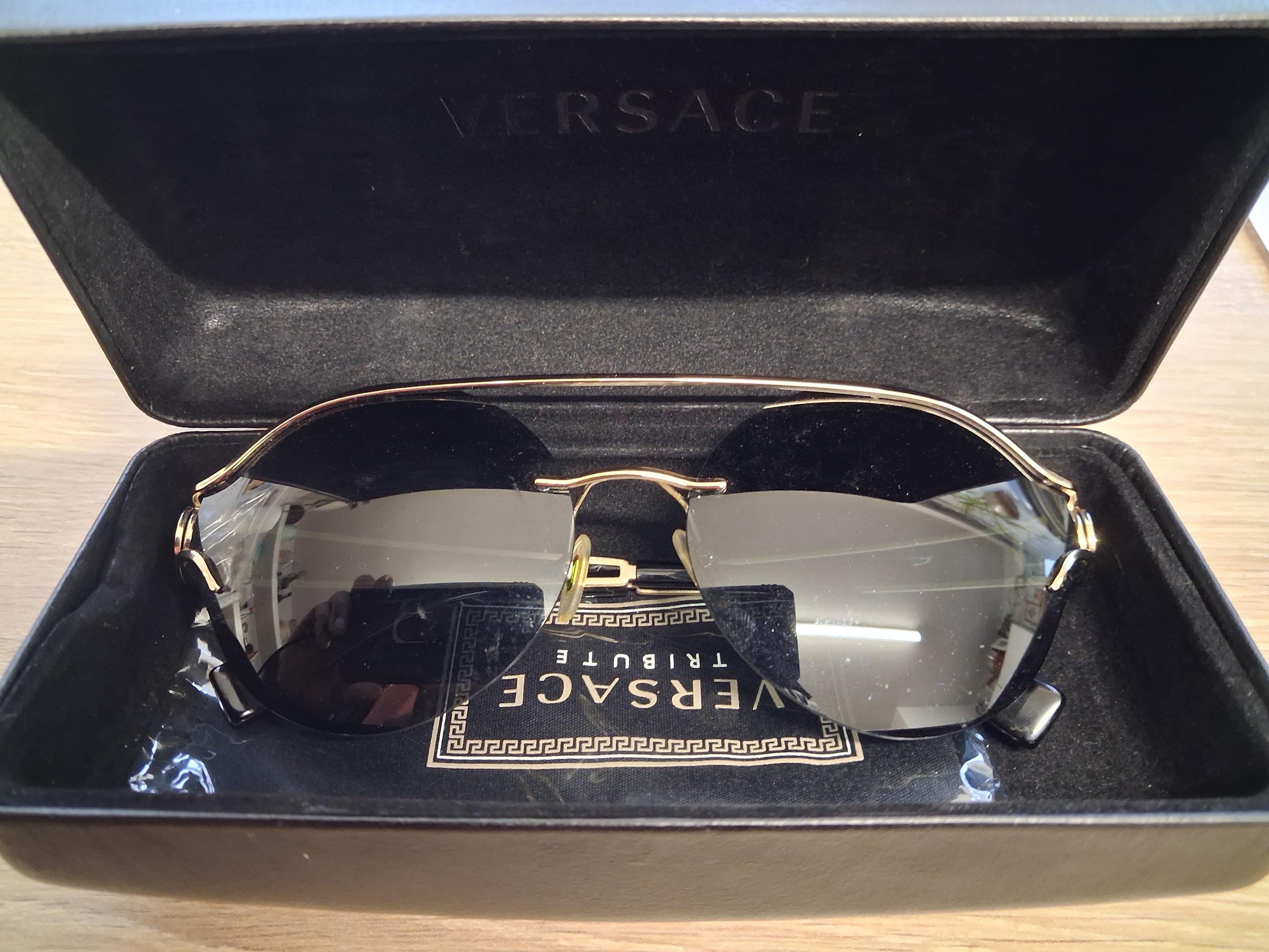 VERSACE TRIBUTE COLLECTION Black & Gold Sunglasses With Case NEW! VERSACE TRIBUTE COLLECTION Black Gold | Mercari main image 2