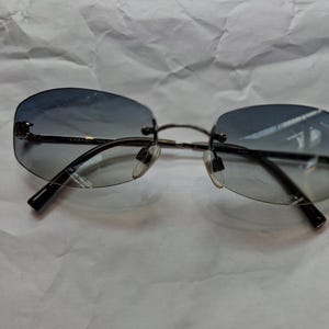 シャネル サングラス - 4002 シルバー×黒 Chanel 4002 Sunglasses - Etsy