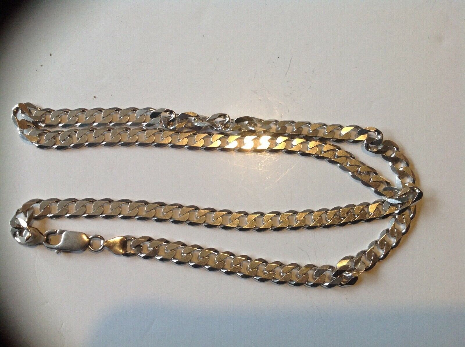 新品 ユニセックス .925 スターリングシルバー、クラシック 7 mm