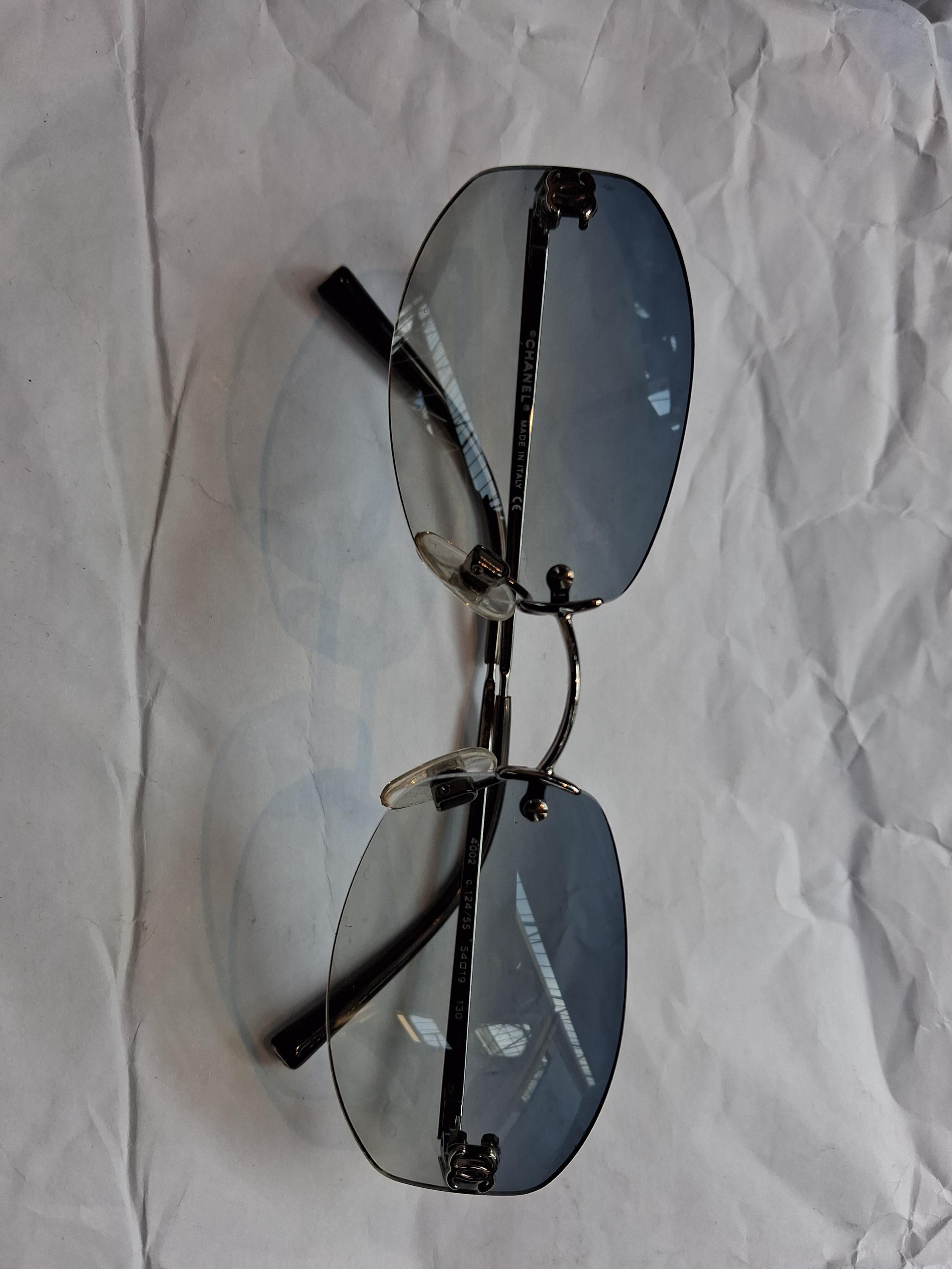Vintage CHANEL 4002 Rimless Sunglasses // Blue Gradient Lenses