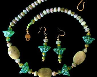 Serpentine and Czech Glass Bird Necklace and Earrings Set