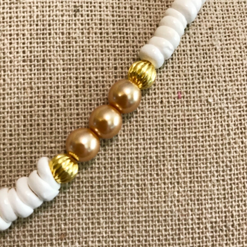 Lion's Paw Seashell Necklace, Puka Shells, Pearls, Statement Necklace, Beach, Seashell jewelry, boho, nautical image 10