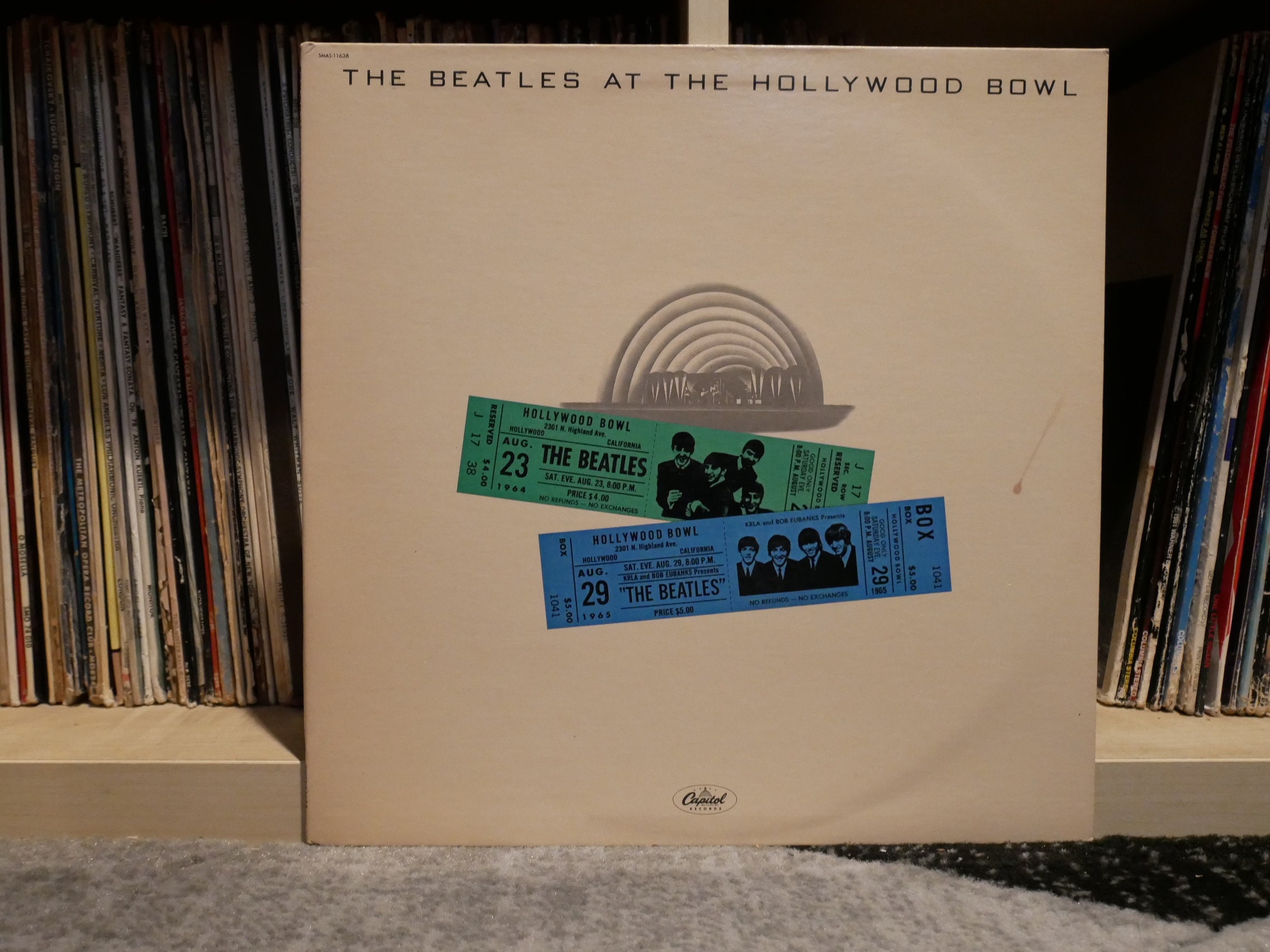 Vintage Vinyl: the Beatles – the Beatles at the Hollywood Bowl  display picture 1