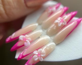 labubu pink stelleto nails