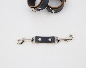 Switch Leather Co. Wrist cuff connector in Folsom Black