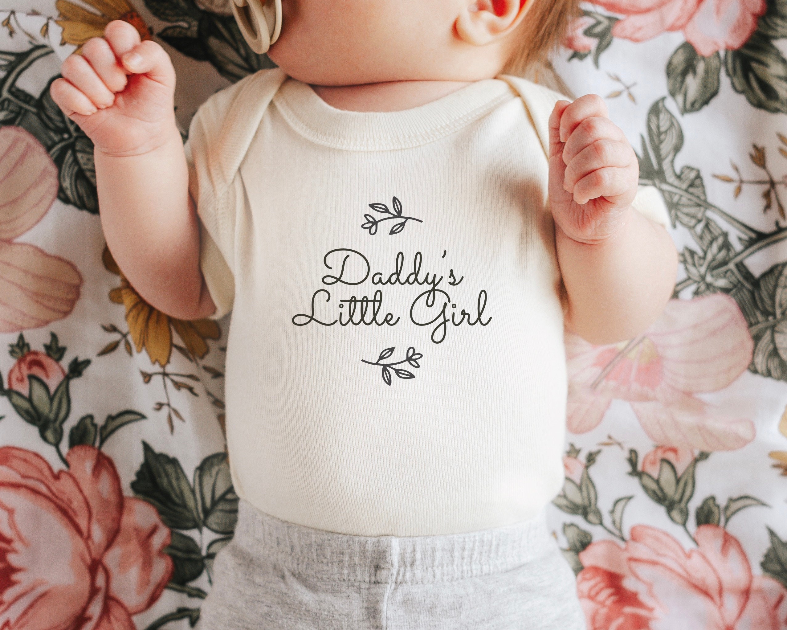 Daddys Little Girl Onesies® Baby girl Gift Daddys Onesie® Etsy España