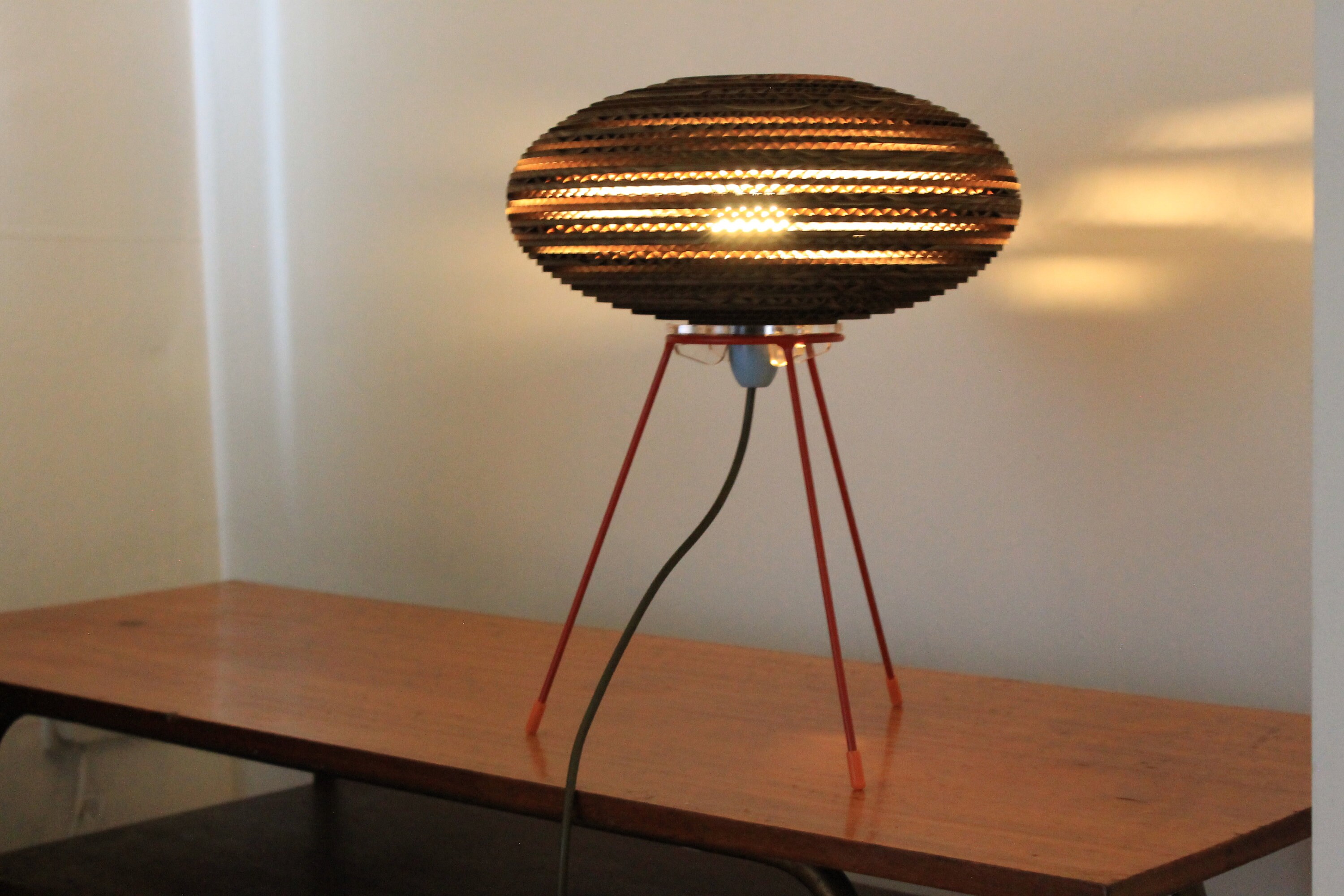 UFO Table Lamp Etsy UK