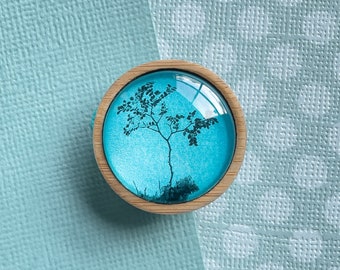 Tree Brooch - Sustainable Jewelry - Groomsman Pin - Australian Wedding Idea