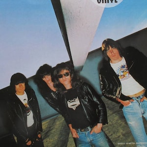 Vintage Vinyl Ramones-  Leave Home 80&#39;s Colored Punk Rock Australian Press Record