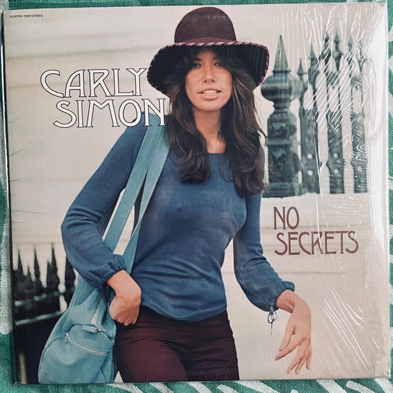 Carly Simon Pictures 70s 1100x1101