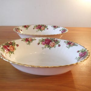 Royal Albert, Old Country Roses, plat de service ovale