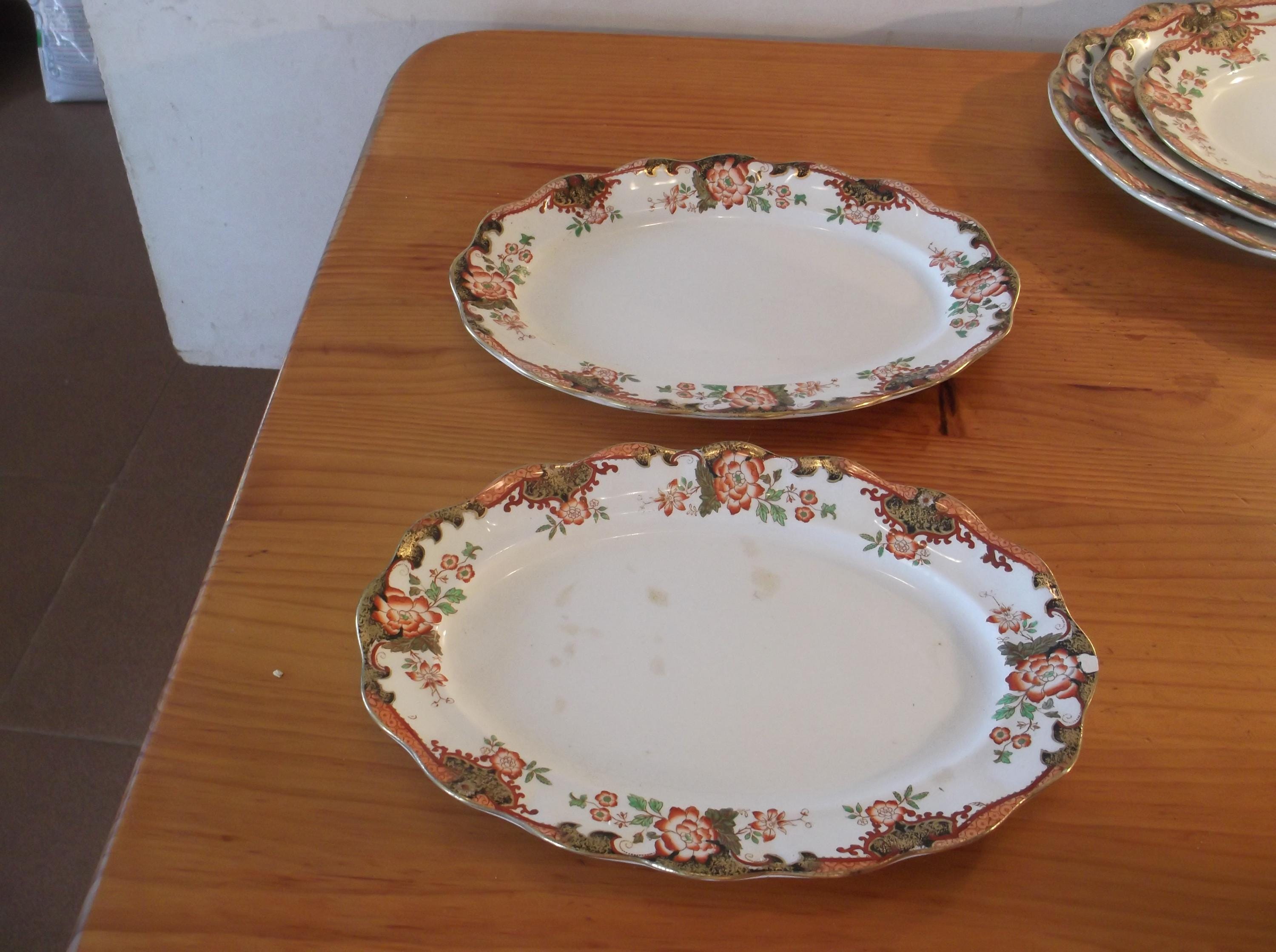 新作，お得 英国イギリスアンティーク ロイヤルドルトン 楕円