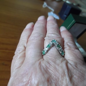 Vintage 9ct yellow gold CZ set ring