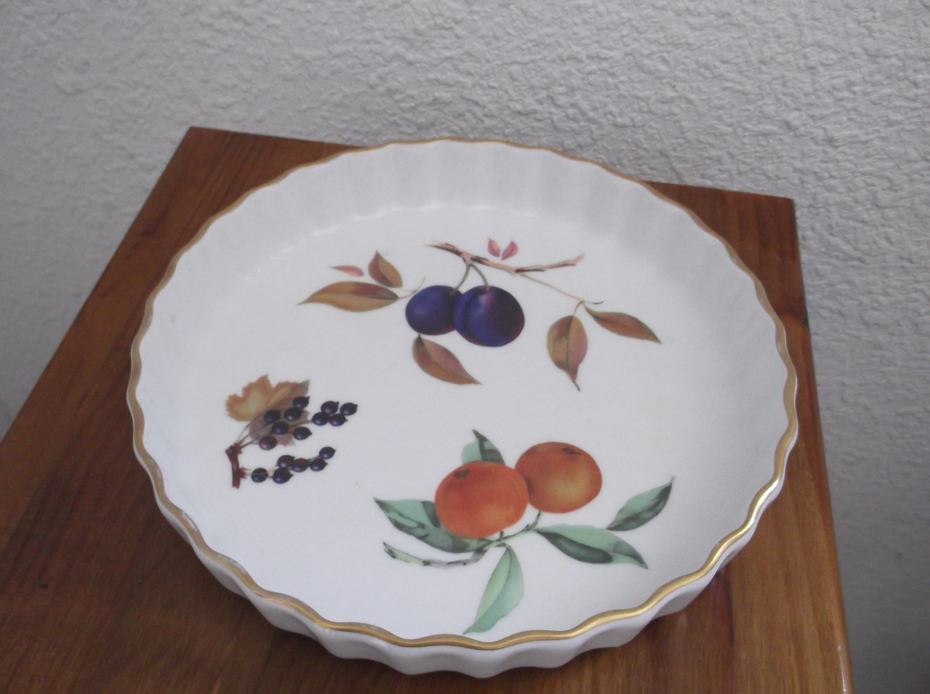 ロイヤルウースターのイヴシャムキッシュ皿 - Etsy 日本