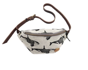 Fanny pack "Killer whales" made of cotton canvas and leather. Orca bag. Printed by hand. Gray, black. Belt bag. Bumbag. Fabric fanny pack