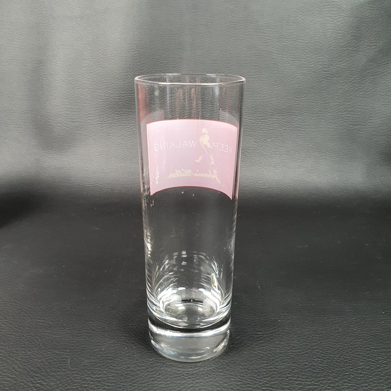 JOHNNIE WALKER | 4 collectible whisky glasses for the Johnnie Walker Scotch whisky brand | Lifestyle 1990 image 4