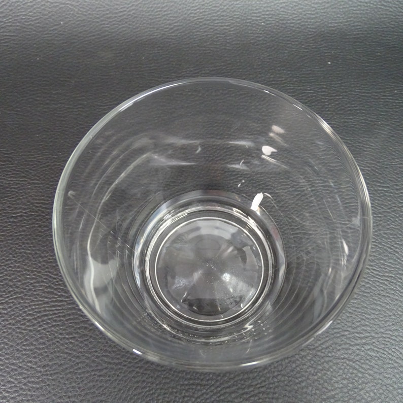 JOHNNIE WALKER | 2 grands  verres a Whisky gravés en relief pour la marque  de whisky écossais Johnnie WALKER