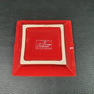 JOHNNIE WALKER | Petit cendrier carré en céramique rouge  publicitaire Whisky Johnnie WALKER Red Label  | Barware Lifestyle 1990
