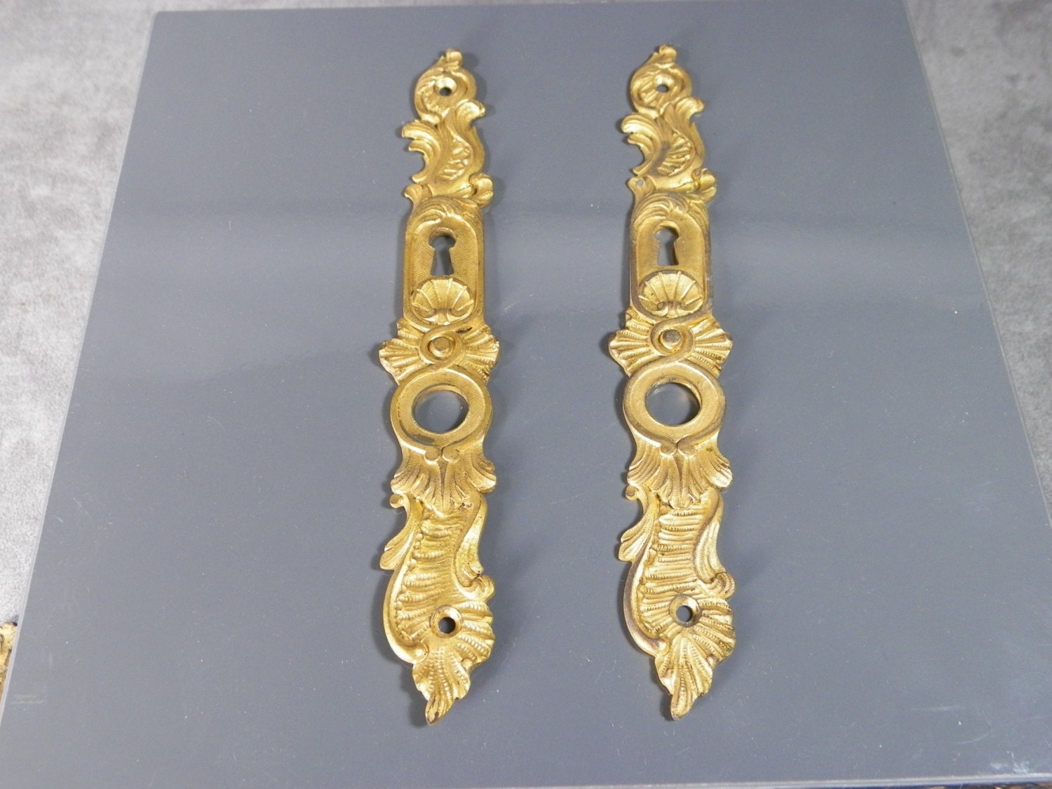 Plaque Decorative de Porte Chateau Français Style Louis Xvi en Bronze Doré | Disponibilité 2 Plaques