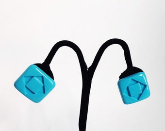 Vintage 90-tals blå geometriska fyrkantiga plastörhängen