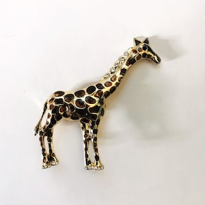 Vintage Giraffe Brooch Pin 1980s Zoo Animal Brooch Rhinestone Pin 80s Giant Giraffe Gold Enamel Tribal Figural Estate Jewelry Man Brooch