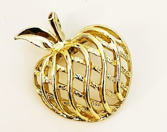 Vintage Apple Pin Vtg Brooch Jewelry Gold Tone Waffle Apple Fruit Pin Brooch Teacher's Gifts Costume Food Jewelry