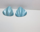 Vintage Button Blue Triangle Earrings Pierced, Vintage Jewelry, Retro Earrings, Pierced Ear Post, Vintage Earrings with Ridges