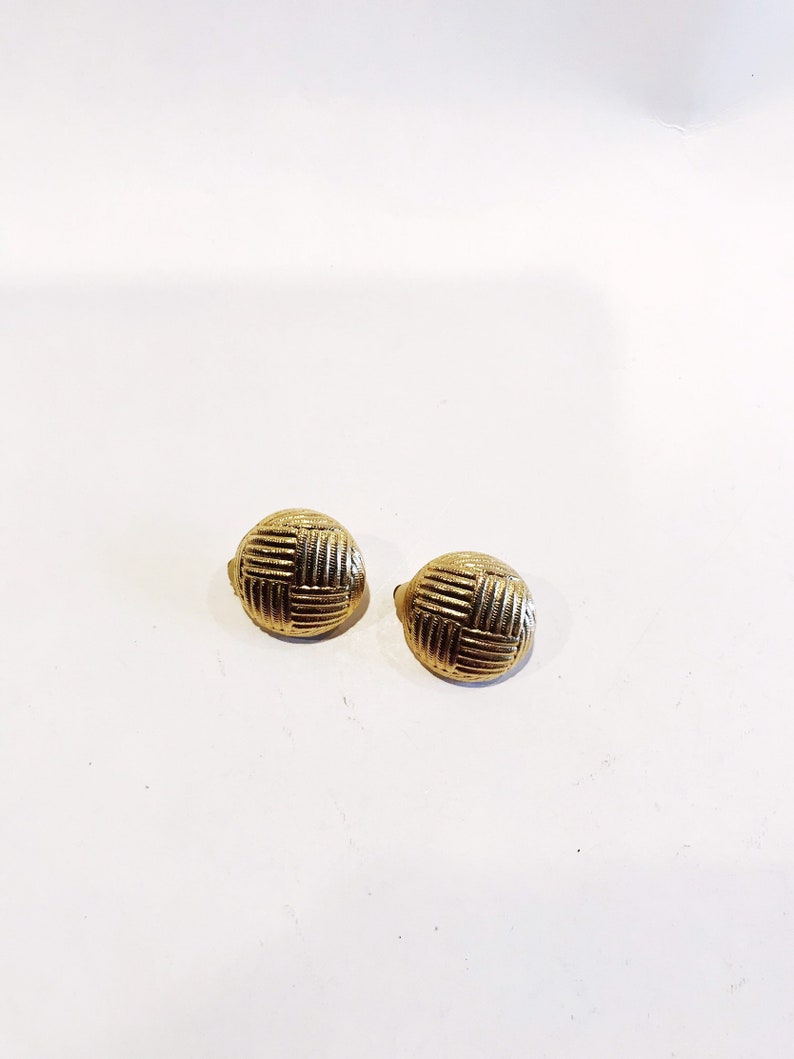 Gold Tone Button Clip-On Earrings Clip-ons Crisscross Pattern Round Circle Vintage Clip On Earrings Costume Jewelry Button Clip-ons image 10
