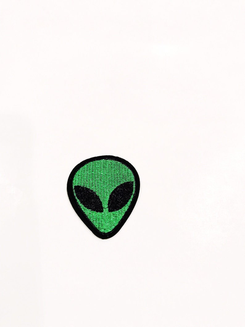 Green Alien Head Retro Patch Iron-on UFO Souvenir Extraterrestrial Outer Space Patches image 8