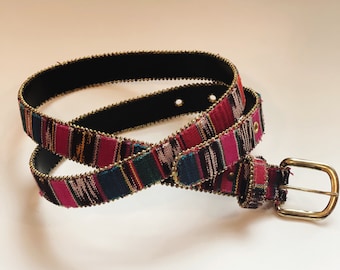 Vintage 90s Navy Leather Beaded Belt: Retro Statement Piece  display picture 1