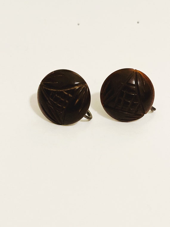 Vintage Lucite Clip On Earrings Round Brown Butto… - image 1