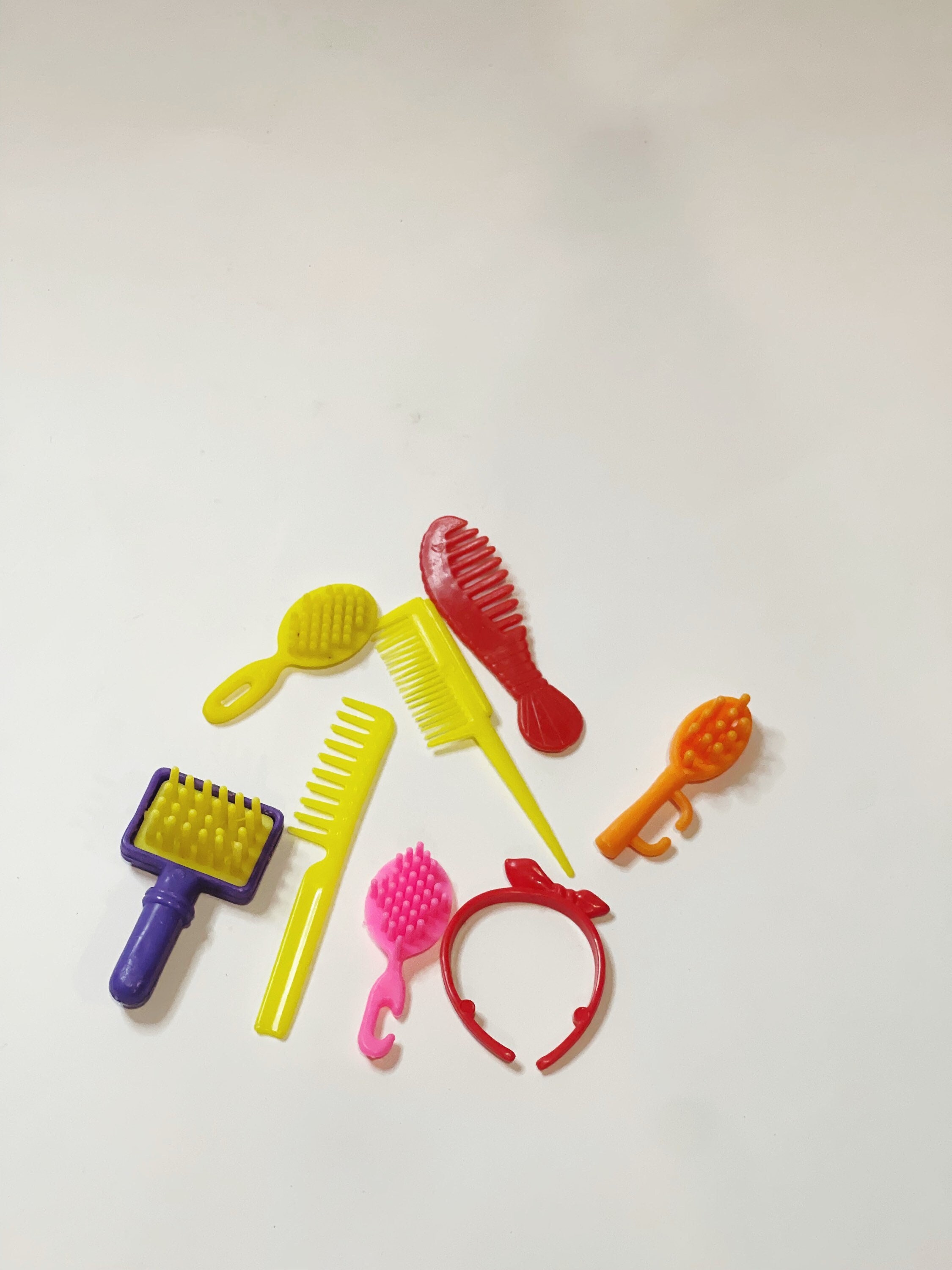 Huge Barbie Hair Accessories Doll Brushes Colorful Vintage 80’s 90’s Brush  Lot