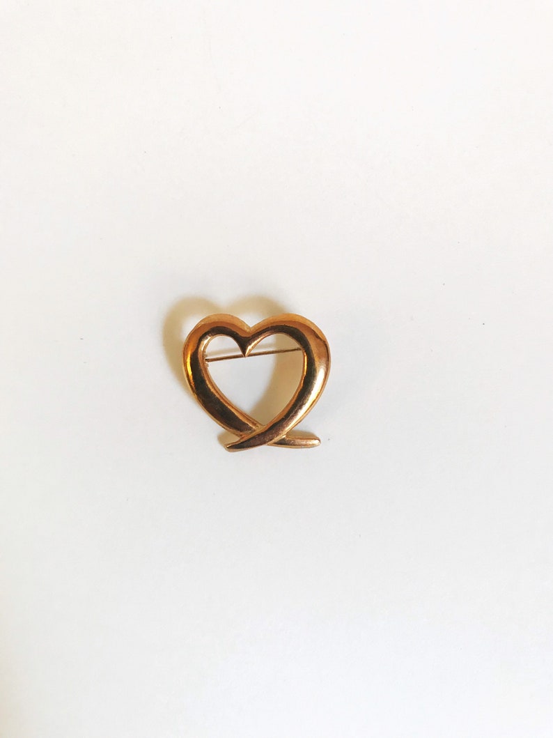 Vintage Gold-tone Heart Brooch Love Valentine's Day Lapel Pin Mother's Day Gift Costume Jewelry image 10
