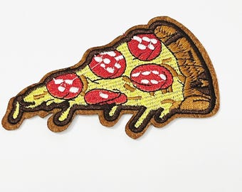 Pepperoni Pizza Slice Patch: Cheesy Iron-On AppliqueIron On Patch DIY-patch voor jassen, tassen, broeken en meer