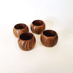 Vintage Carved Wood Napkin Rings - MCM Rustic Table Decor, Set of 4