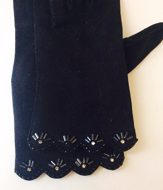 Vintage Black Sequin Women Gloves Beaded Trim Bla… - image 4