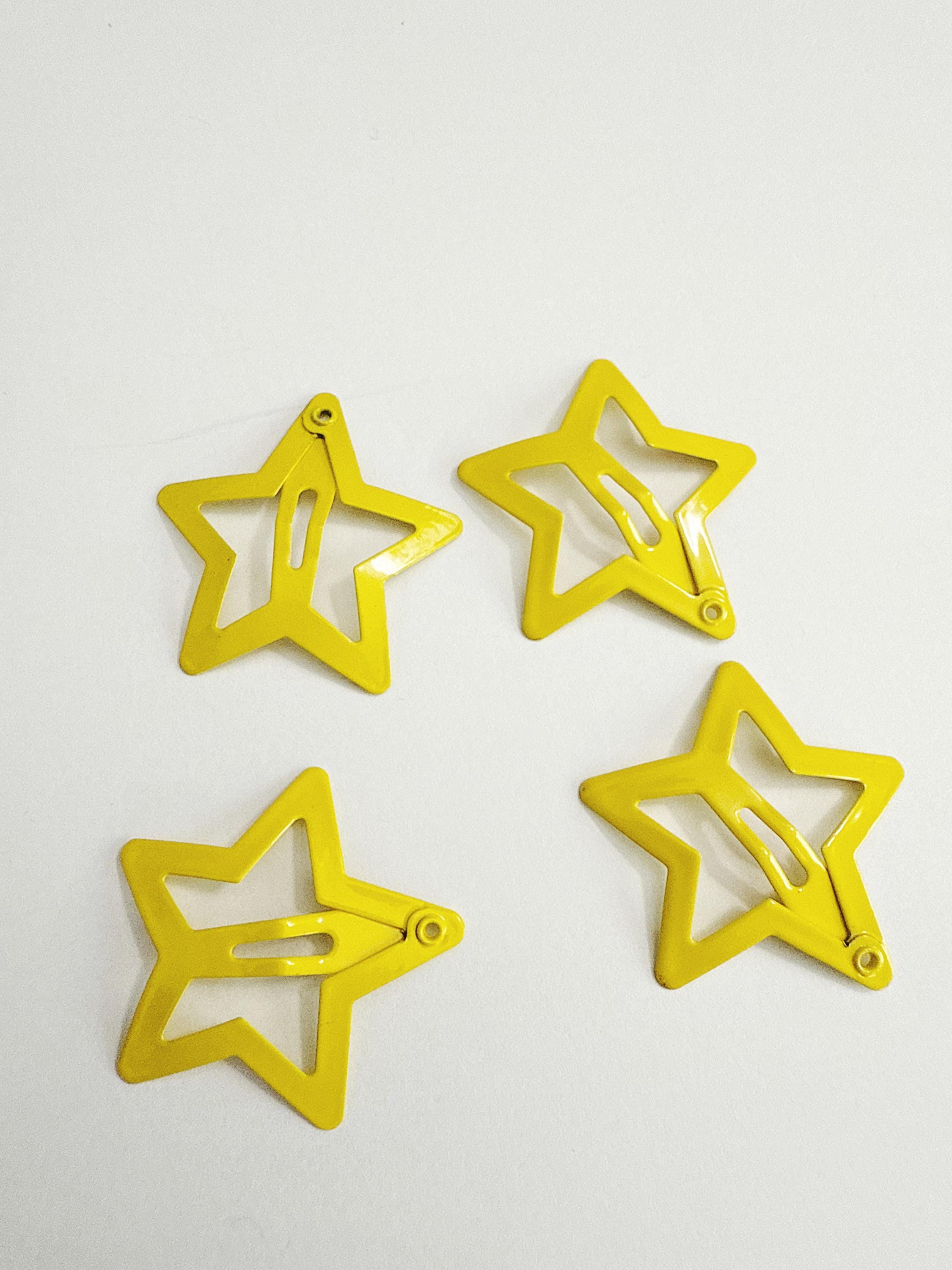 【ケイ】 Yellow Star Snap Hair Clips: Y2K Metal Barrettes - 4 Piece Set - Etsy