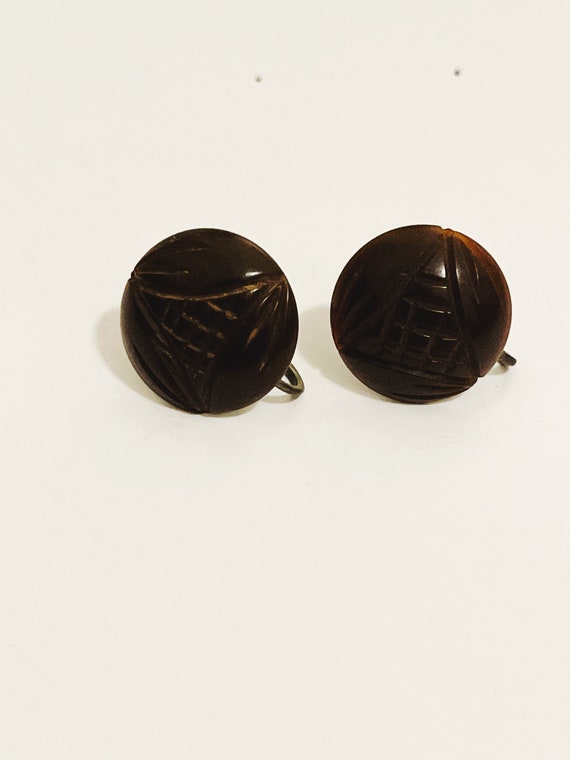 Vintage Lucite Clip On Earrings Round Brown Butto… - image 5
