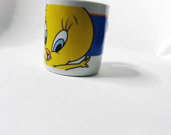 【箱付き/未使用】トゥイーティー マグカップ 陶器製 tweety Amazon.co.jp: 「 ルーニー・テューンズ 」 トゥイーティー マグカップ