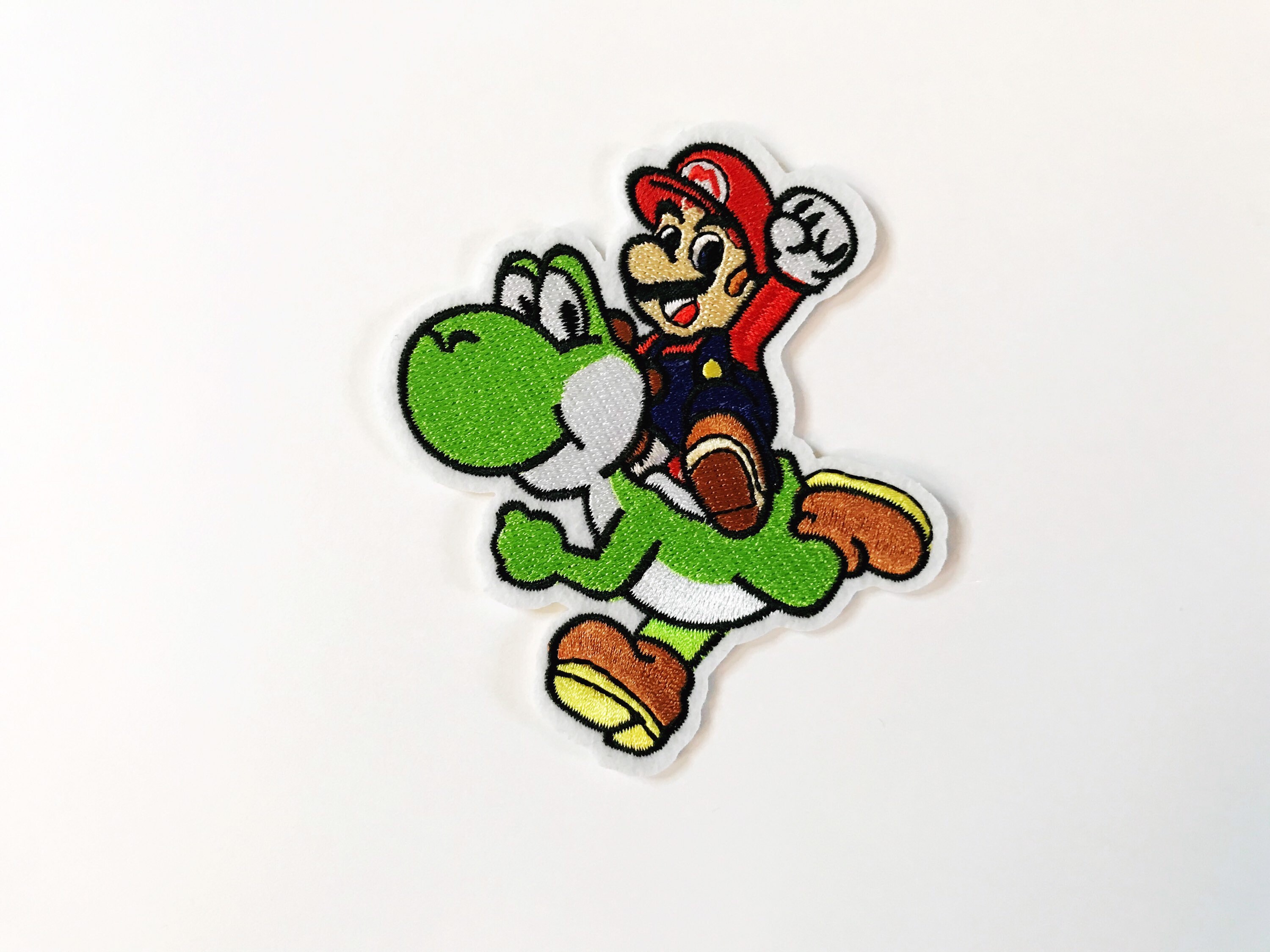 Portafoglio Mario Yoshi Dinosauro: Bi-Fold Con Portamonete, 5 Slot Per Carte, Patch Testurizzata, Verde, Portafogli Da Collezione Per Fan Nintendo