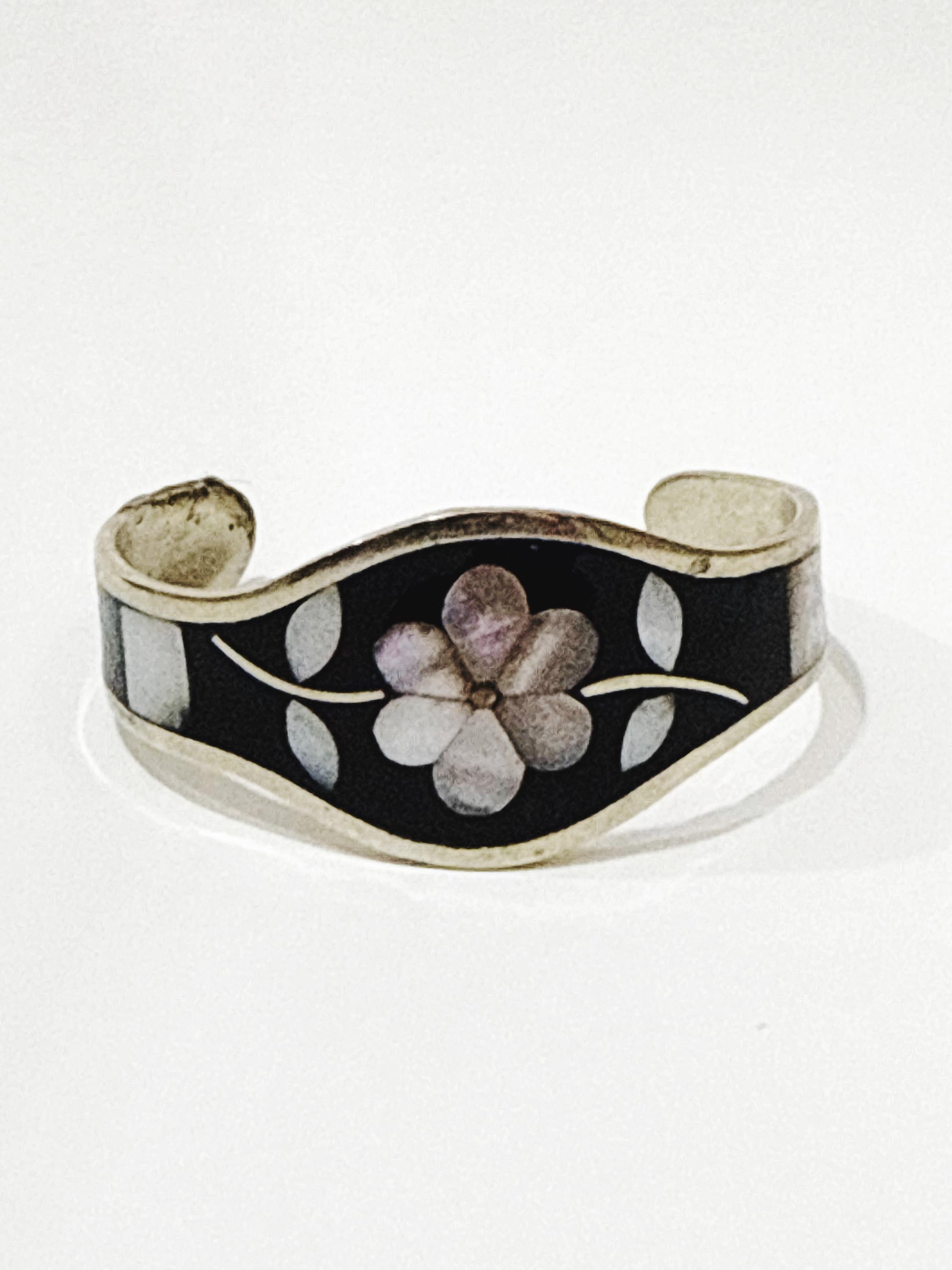Vintage Mexico Cuff Bracelet Black White Floral Mother of Pearl