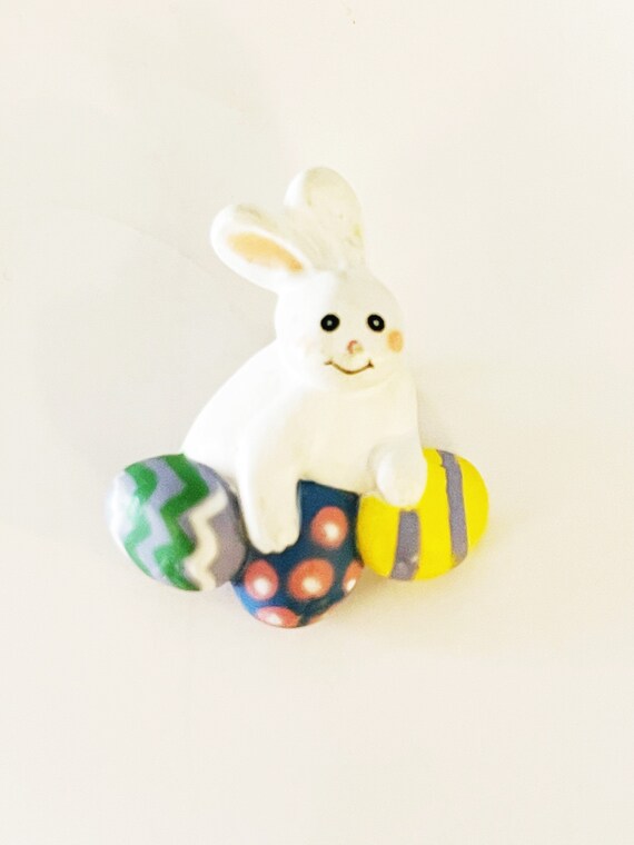 vintage easter unlimited bunny Gem