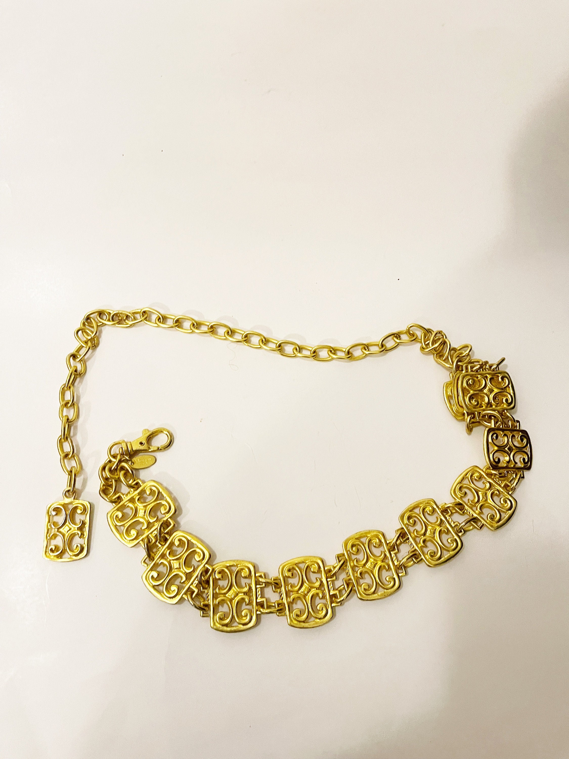 Vintage Filigree Chain Medallion Belt, Gold Tone,  Size XS-S Adjustable Vintage Gold Medallion Belt| Vintage | Jennifer Gibson Jewellery main image 2