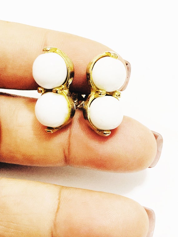 Vintage Dauplaise Screw back Earrings White Gold … - image 9
