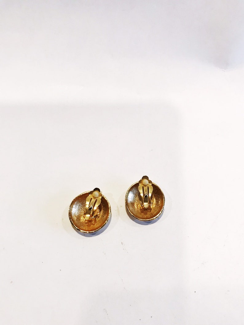 Gold Tone Button Clip-On Earrings Clip-ons Crisscross Pattern Round Circle Vintage Clip On Earrings Costume Jewelry Button Clip-ons image 9
